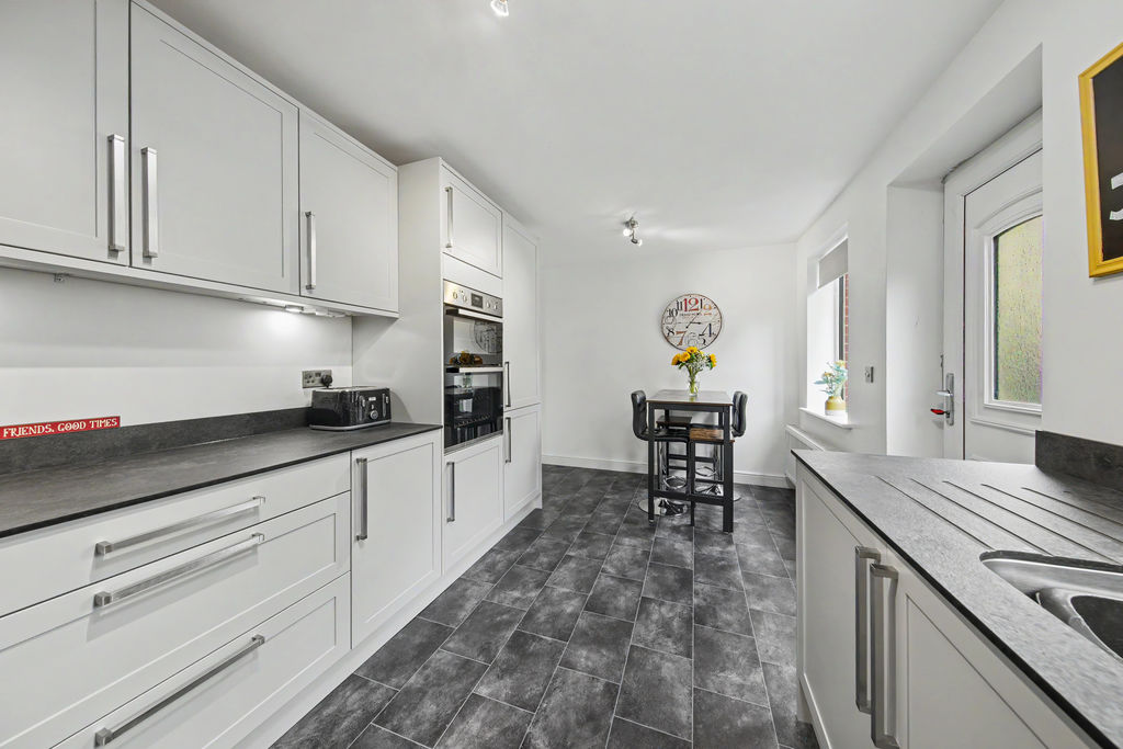 Silver Well Drive Staveley